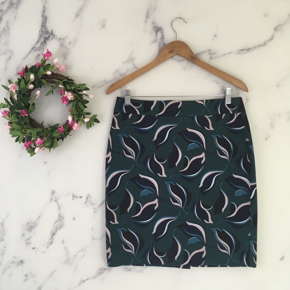 Ann Taylor Emerald Green Pink White Blue Patterned Pencil Skirt